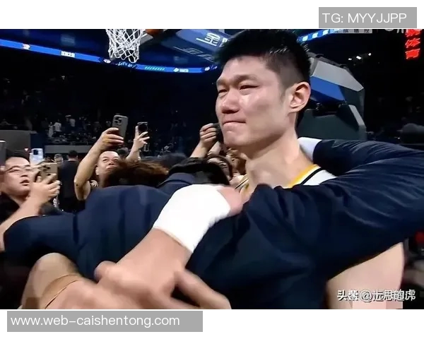 薪资差异揭示周琦价值三倍于胡金秋球迷直言这笔钱花得不值 薪资差异揭示周琦价值三倍于胡金秋球迷直言这笔钱花得不值